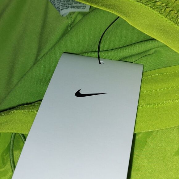 Nike Women's Icon Clash Tempo Luxe Mid-Rise Running Shorts  Sz S - Picture 6 of 10